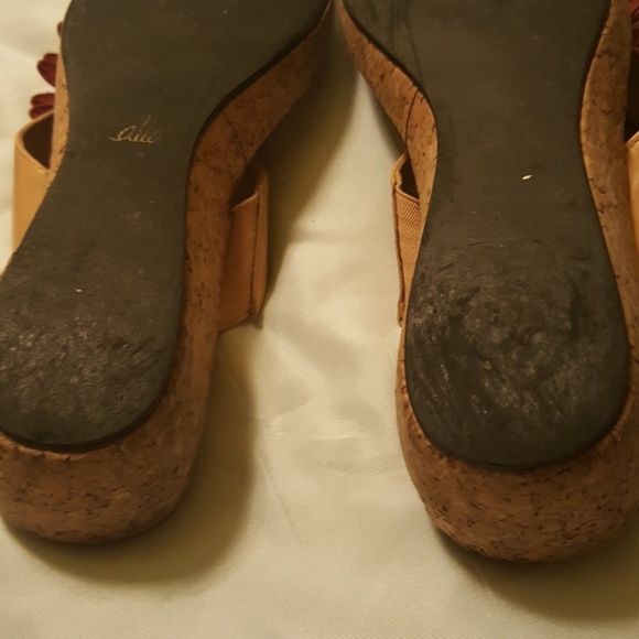 Sold - Picture 5 of 8